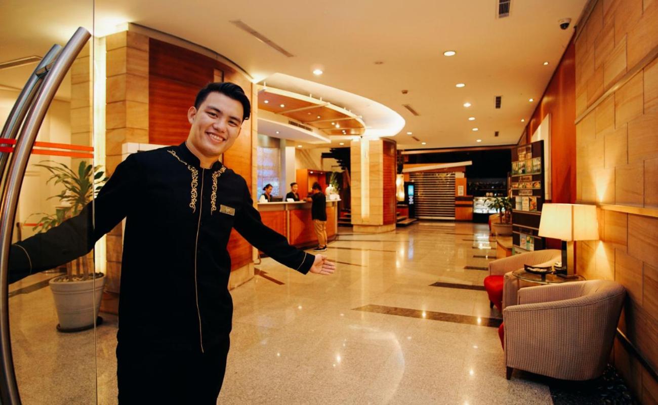 Greenhills Elan Hotel